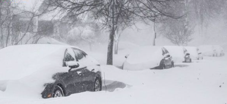 ارتفاع حصيلة القتلى في أسوأ عاصفة ثلجية تضرب امريكا